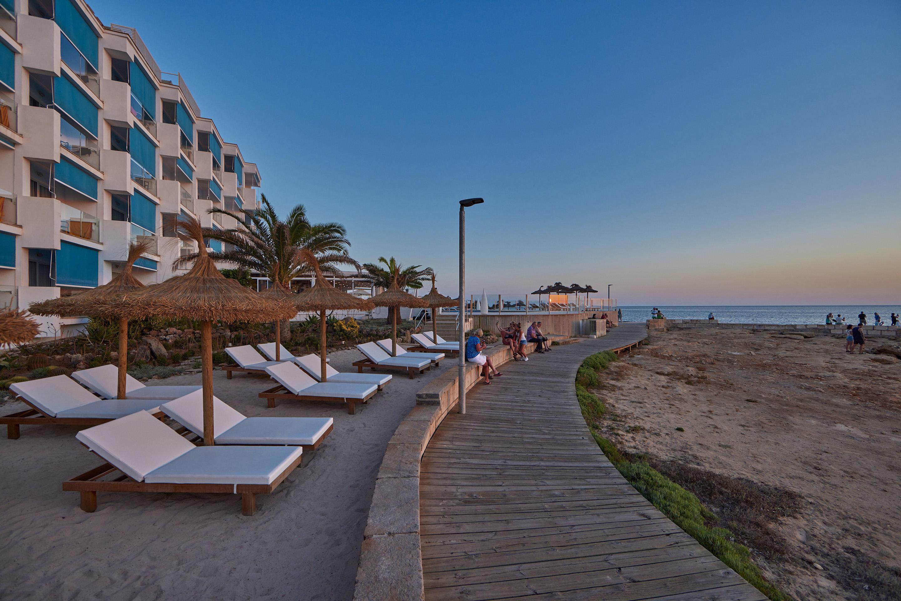 Universal Hotel Cabo Blanco - Adults Only Colonia de Sant Jordi Exteriér fotografie