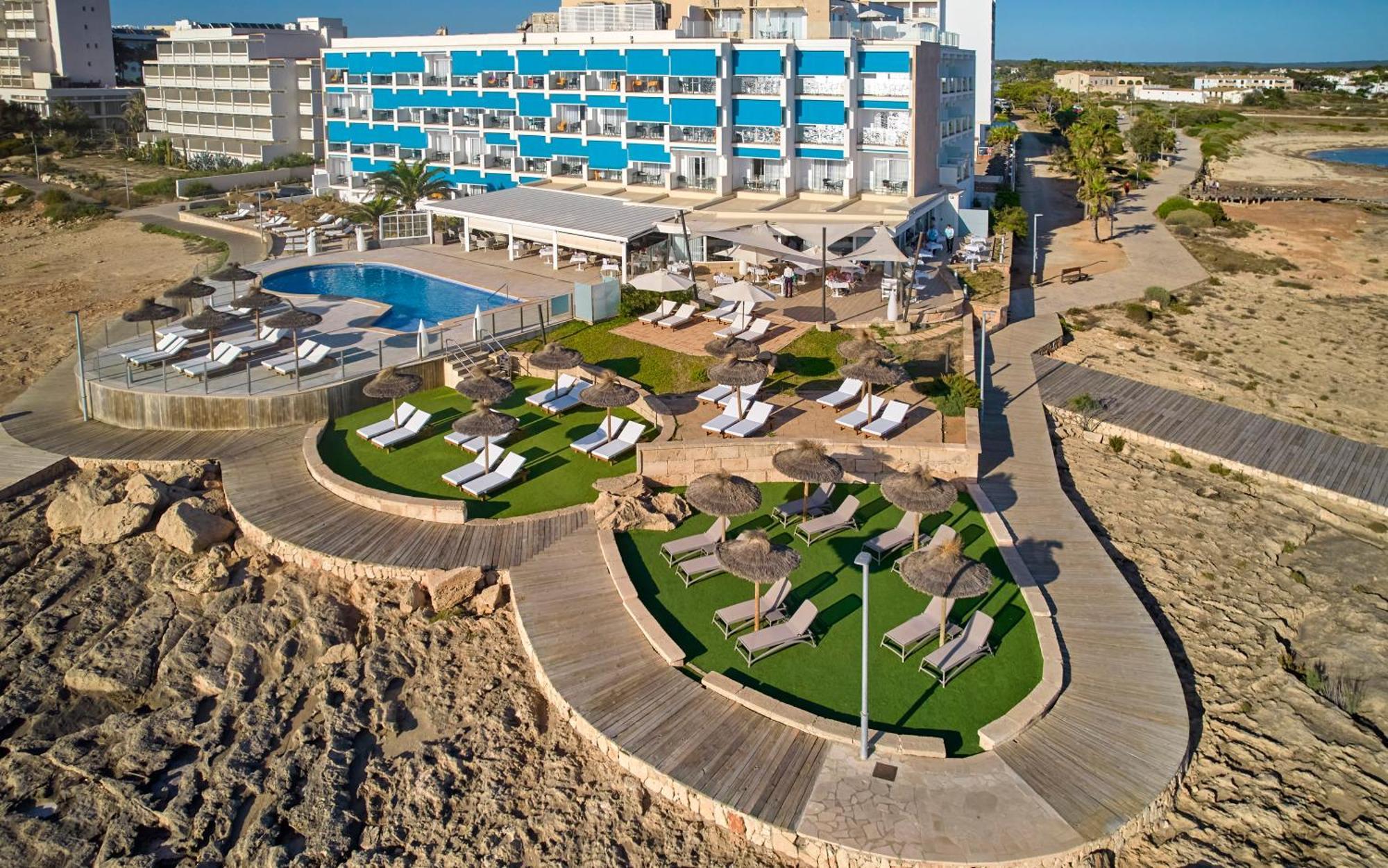 Universal Hotel Cabo Blanco - Adults Only Colonia de Sant Jordi Exteriér fotografie